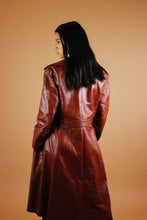 Load image into Gallery viewer, 1970s Salted Caramel Leather Trench
