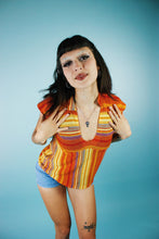 Load image into Gallery viewer, 1970s Sunburst Woven Top
